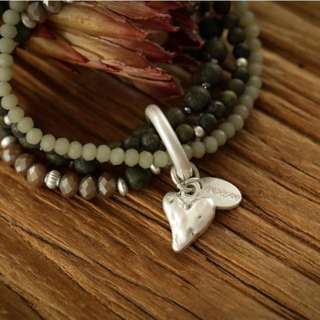 Produktbild Andreani Armband aus echter Afrikanischer Grüner Jade mit Herzanhänger breit von (19 cm, Afrikanische Grüner Jade)