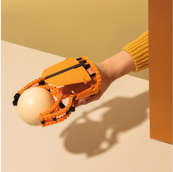 Actual product image CBionic Scorpion building block set