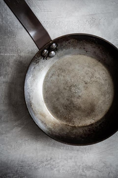 Productafbeelding de Buyer Carbone Plus Lyonnaise Bravillet Inductie (32 cm, Koekenpan, Staal)