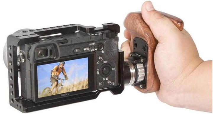 Image du produit SmallRig Poignée droite en bois avec rosette Arri (Poignée)