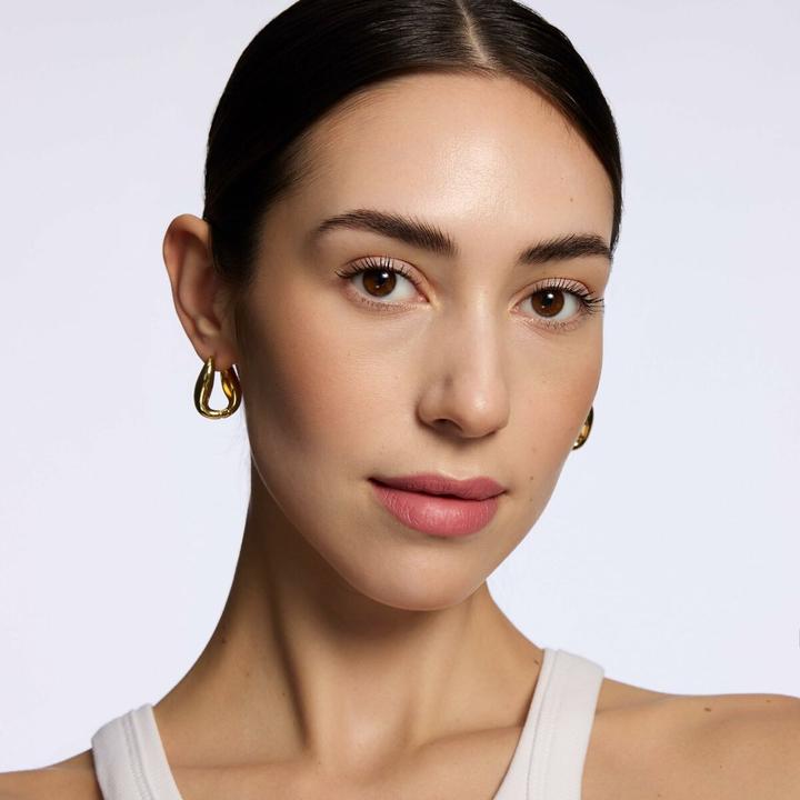 Actual product image Catrice Endless Matte Liquid Lipstick (#000000, 040 Wifey, 60)