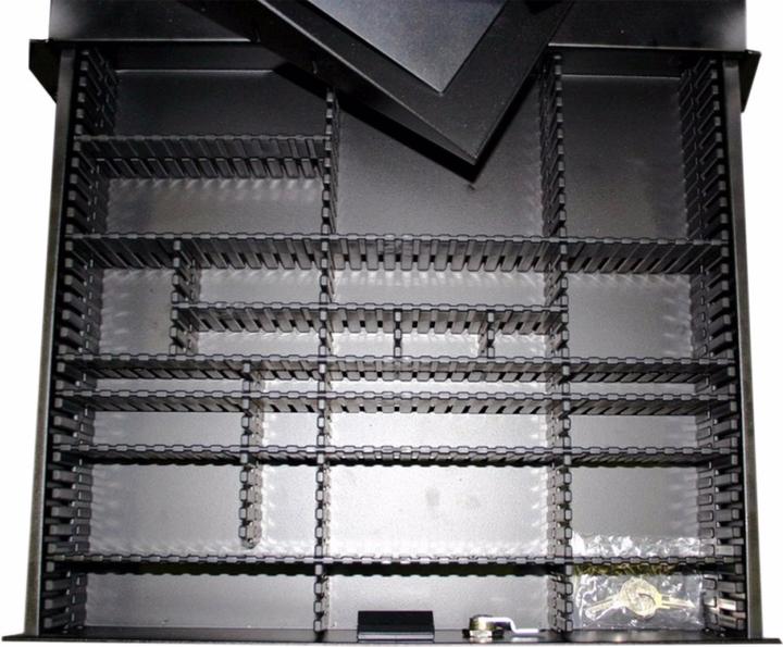 Image du produit Adam Hall 87402 P2 Séparateur longitudinal (Pièce de rechange)