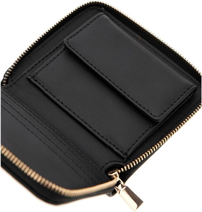 Actual product image Guess Talent