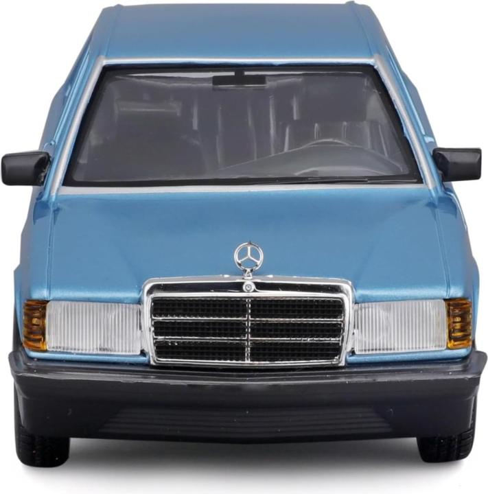 Actual product image Bburago Mercedes Benz 190E 1987 1/24 blue