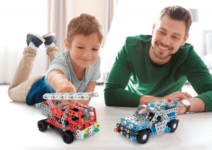 Actual product image Alexander Constructor - Tractor with harrow "Fred & Emily