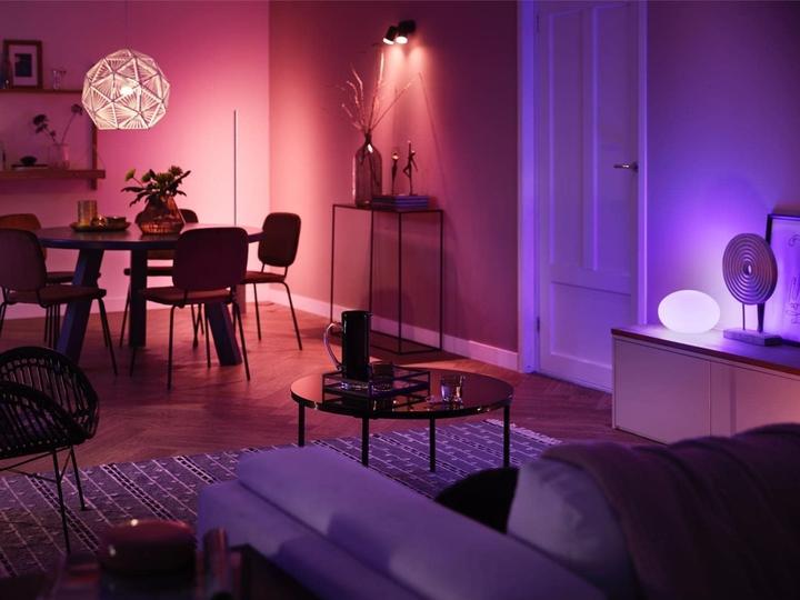 Actual product image Philips Hue White & Color Ambiance BT (E27, 1100 lm, 2 x)