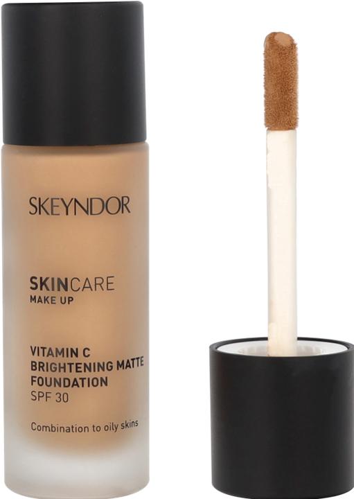 Image du produit Skeyndor Fond de teint mat éclaircissant à la vitamine C (03)