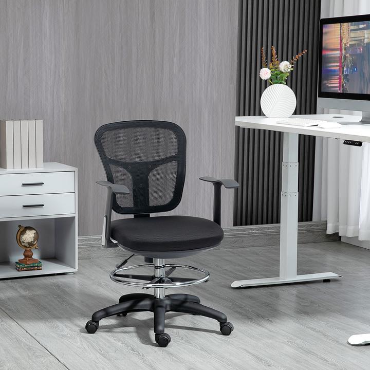 Actual product image Vinsetto Height-adjustable office chair with footrest