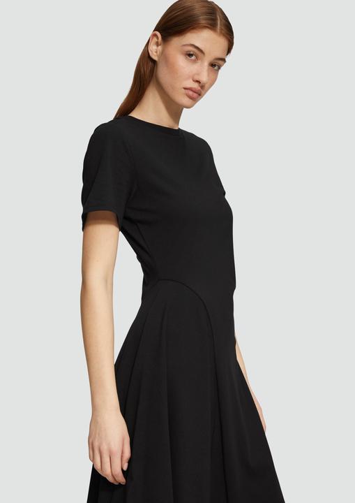 Image du produit S.Oliver Kleid Tailliertes Midikleid mit Raffungen und asymmetrischem Rock (44)