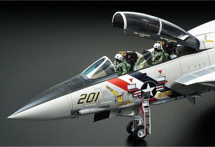 Actual product image Tamiya Grumman F-14A Tomcat