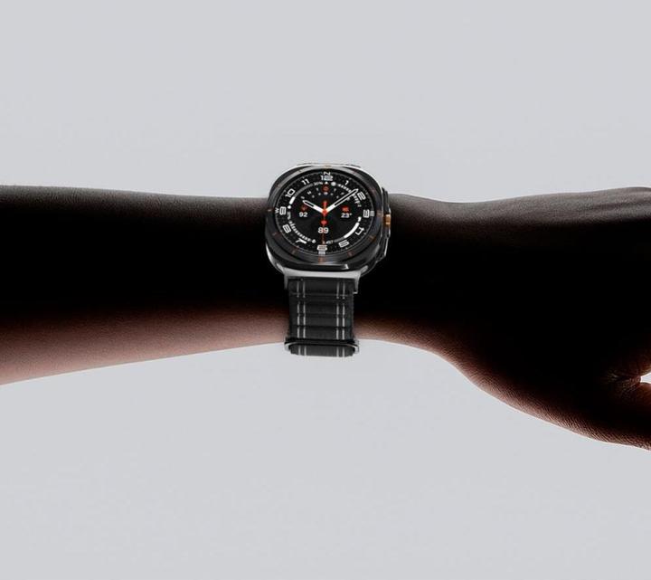 Actual product image Spigen - WBF0 - Samsung Galaxy Watch Ultra 47mm - Black (Fabric, Nylon)