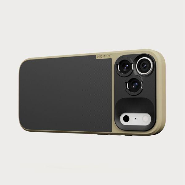 Produktbild Moment Camera Case for iPhone 17 Pro Max with MagSafe Tan (Apple iPhone 17 Pro Max)
