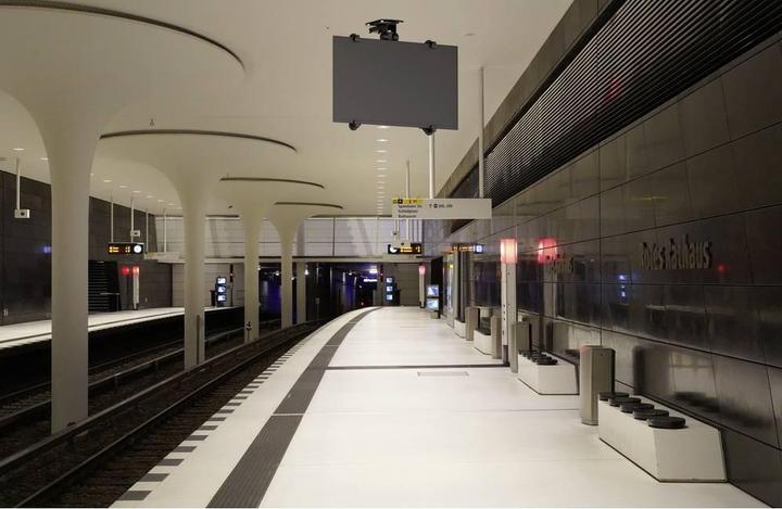 Actual product image SpeaKa Professional SP-TVCM-530 TV-Deckenhalterung Zusammenklappbar 33 cm (13") (Ceiling, 10 kg, 13" - 32")