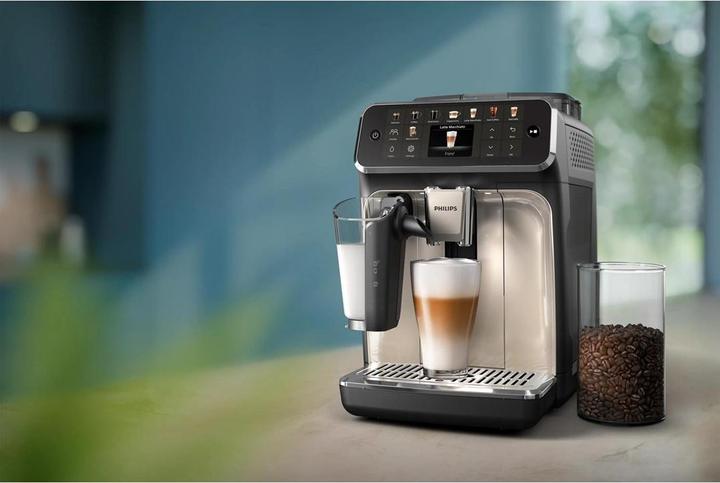 Image du produit Philips 5500 Series EP5547/90 Latte Go