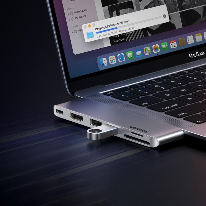 Actual product image Ugreen CM380 (USB-C, 6 Ports)