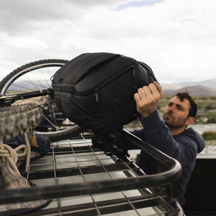 Actual product image Peak Design Travel Backpack (Photo backpack, 45 l)