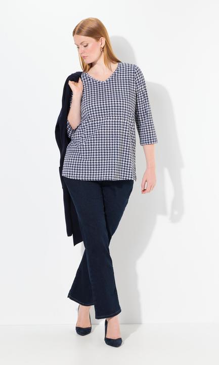 Actual product image Ulla Popken Houndstooth V-Neck 3/4 Sleeve Tee (46, 48)