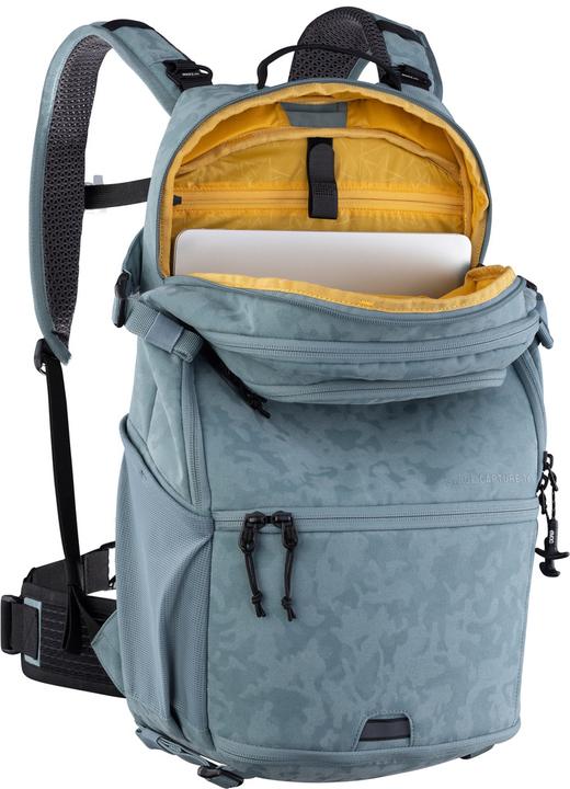 Actual product image Evoc Stage Capture 16L Backpack (16 l)