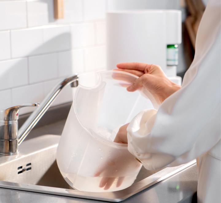 Actual product image Blaupunkt Humidifier with fragrance diffuser model AHA501 (20 m²)