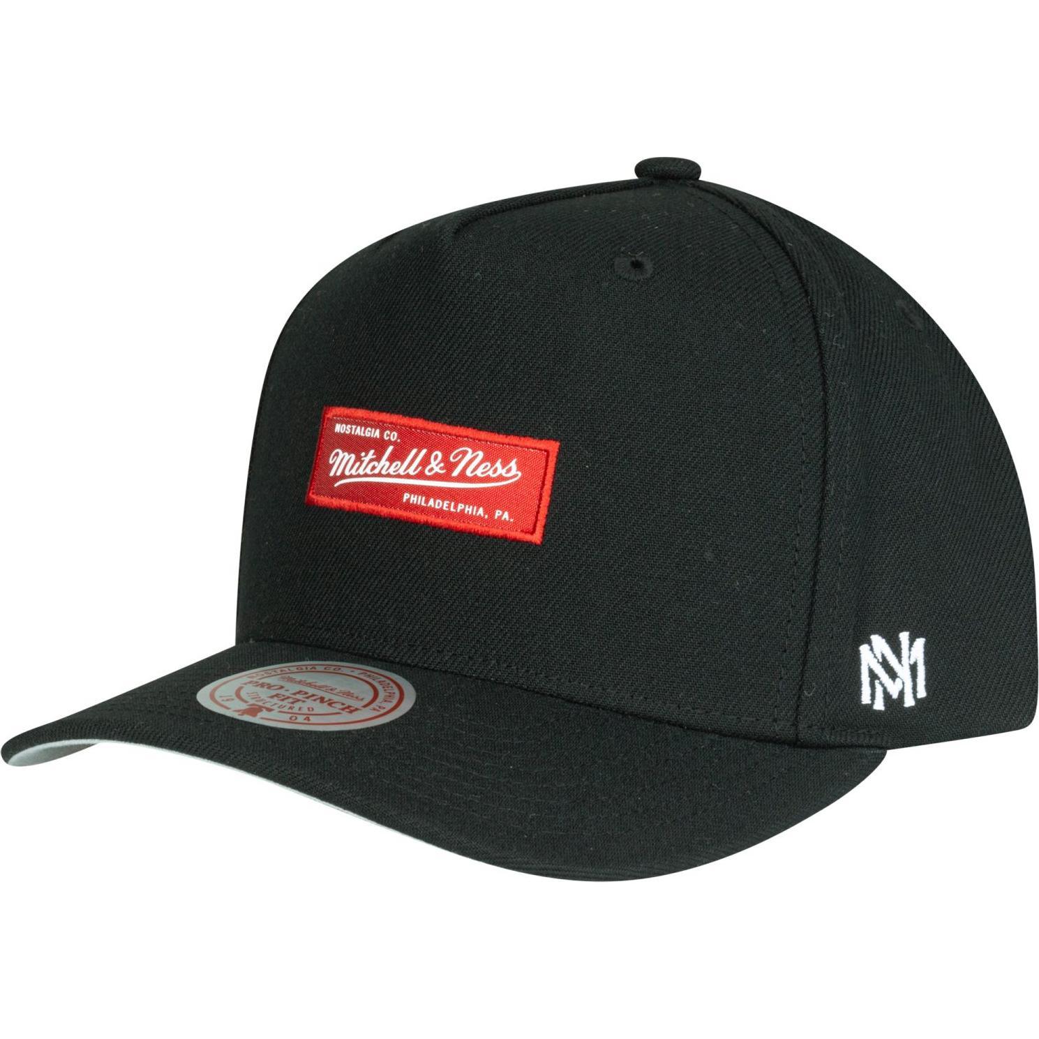 Mitchell & Ness, Herren, Cap, Curved Snapback Cap - Brand Logo Schwarz, Schwarz