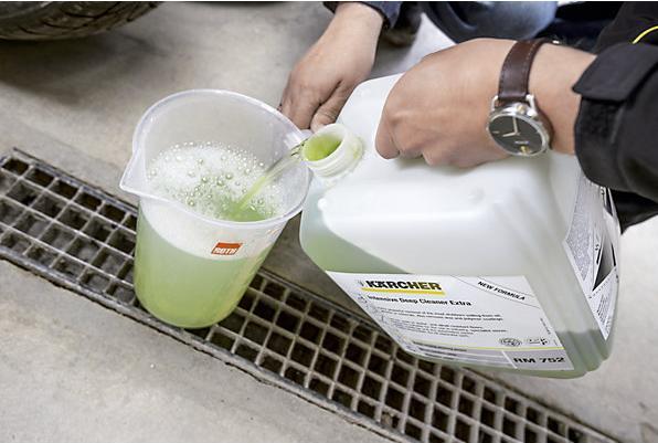 Actual product image Kärcher Basic cleaner RM 752