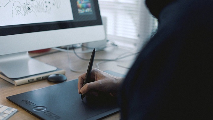 Actual product image Wacom Intuos Pro M (10", 5080 lpi)