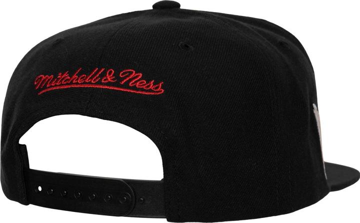 Immagine prodotto Mitchell & Ness Cappellino Snapback CHAMPIONS Chicago Bulls