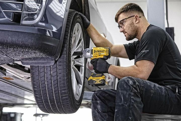 Produktbild DeWalt DCF 899 (Schlagschrauber)