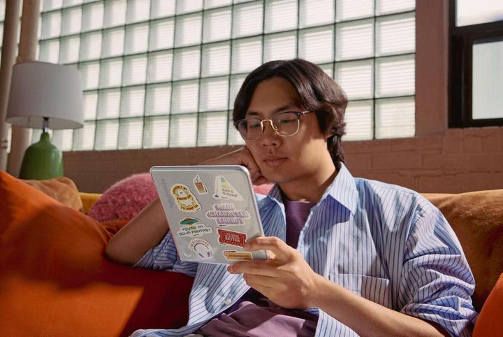 Produktbild Kobo eBook Rakuten N428-KU-BK-K-CK Schwarz Ja 32 GB 7" (7", 32 GB)