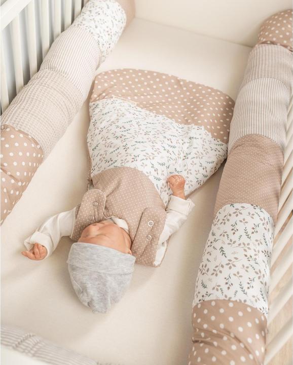 Actual product image Ullenboom Nesting snake