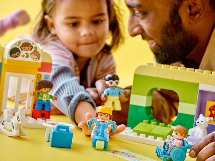 Produktbild LEGO Spielspass in der Kita (10992)