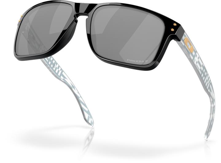 Actual product image Oakley Holbrook XL