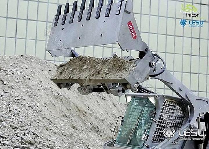 Actual product image Thicon Models 58500 Skid steer loader 1:14 electric RC functional model kit