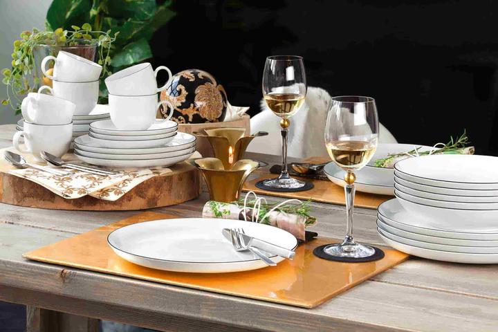 Actual product image Seltmann black line (12 Piece)