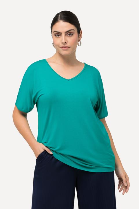 Immagine prodotto Ulla Popken T-shirt con apertura sul retro, anelli, scollo a V e mezze maniche (56)
