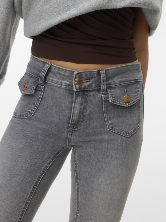 Actual product image Vero Moda VMJEAN Niedrige Taille Ausgestellt Jeans Ausgestellt (32)