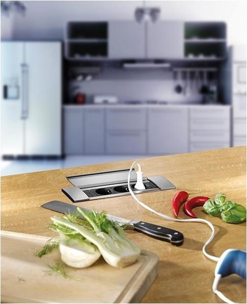 Actual product image Bachmann Power Frame socket outlet unit