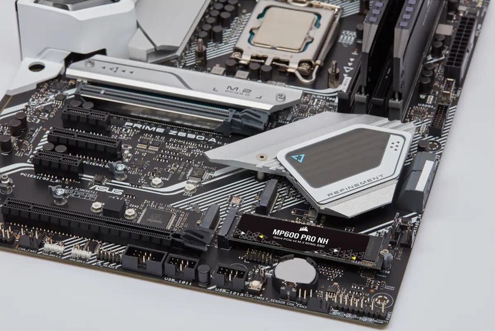 Actual product image Corsair MP600 Pro NH (500 GB, M.2 2280)