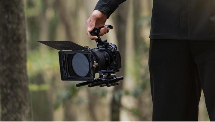 Produktbild Tilta Basic Kit for Canon R6 Mark II (Cage)