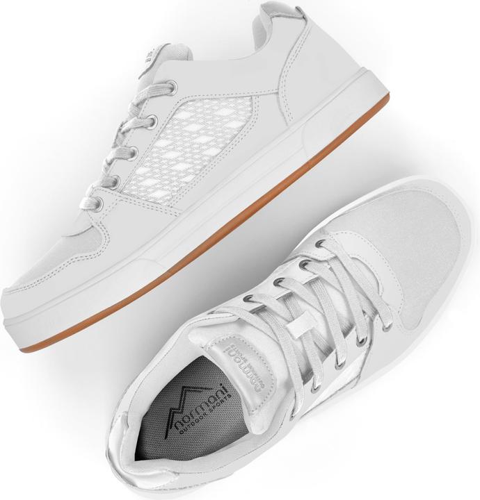 Actual product image Normani Sneaker Milwaukee (40)