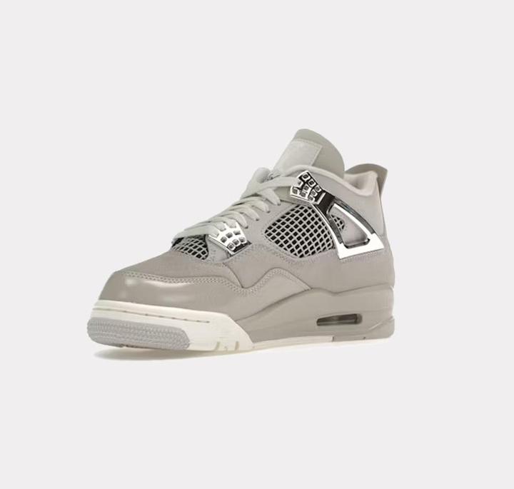 Image du produit Nike Air Jordan 4 (38.5)