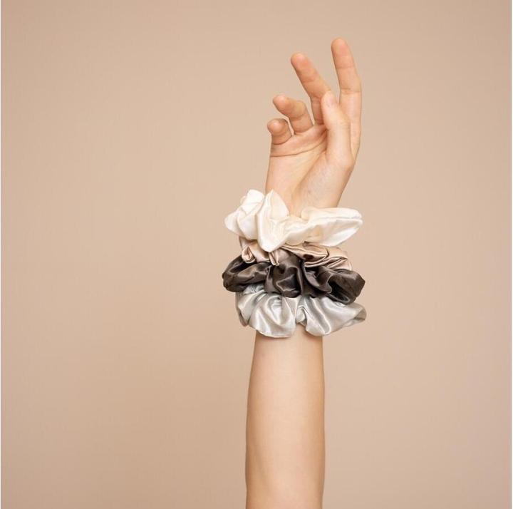Immagine prodotto VBEAUTY Scrunchie di seta (Elastico per capelli)