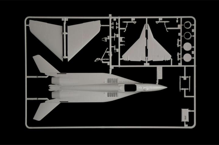 Actual product image Italeri MIG 29A Fulcrum