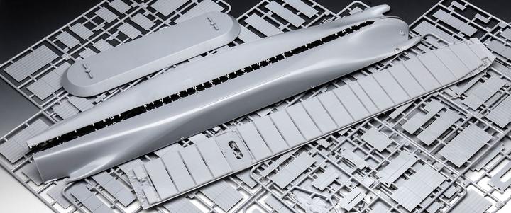 Actual product image Revell Container Ship Colombo Express