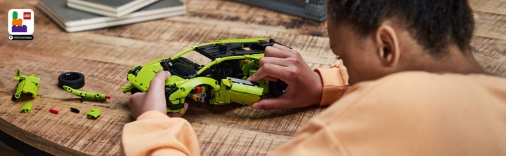 Actual product image LEGO 42161 Lamborghini Huracán Tecnica (42161, LEGO Technic)