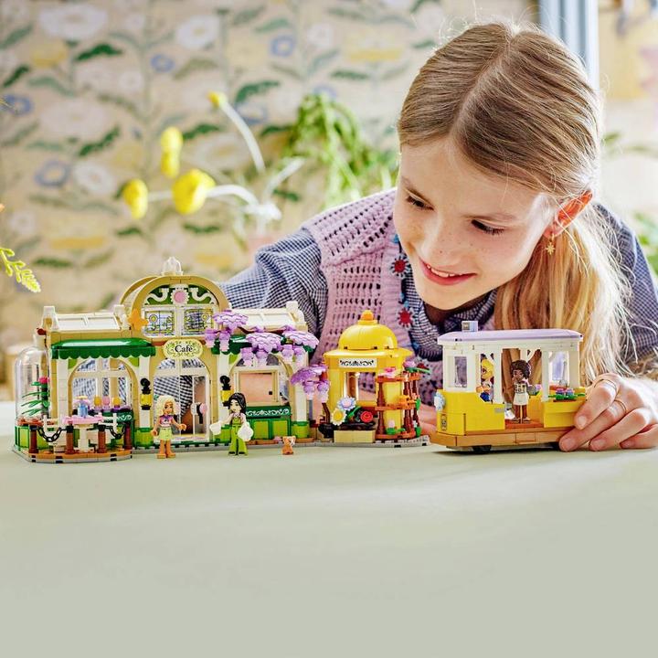 Produktbild LEGO Pflanzencafé und Blumenkiosk (42671, LEGO Friends)