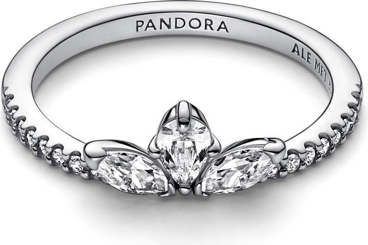 Actual product image Pandora Sparkling Herbarium Cluster Ring (50, 925 Silver)