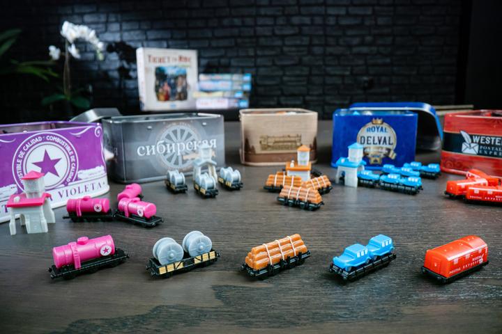 Immagine prodotto Days of Wonder DOWD0022 - Europa (edizione 15 anni) - Ticket to Ride, da 8 anni (edizione DE) (Tedesco)