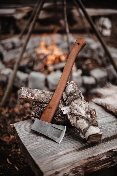 Actual product image Øyo Cleavage axe