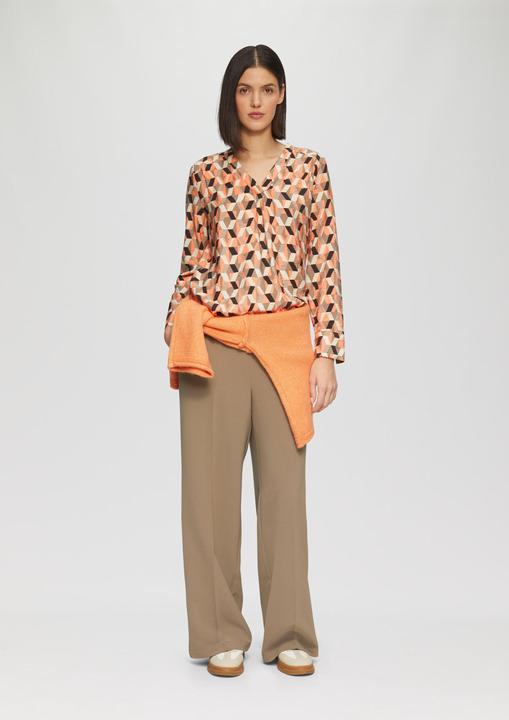 Actual product image S.Oliver Bluse Strukturierte Bluse mit V-Ausschnitt (40)